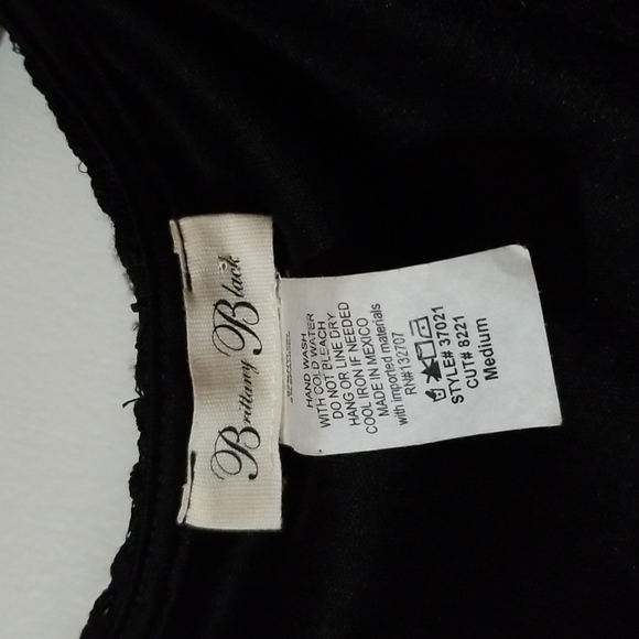 Brittany Black medium top - Picture 4 of 5